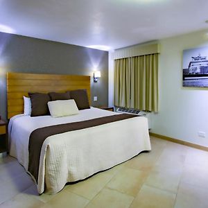 Habitación Estándar con Cama King